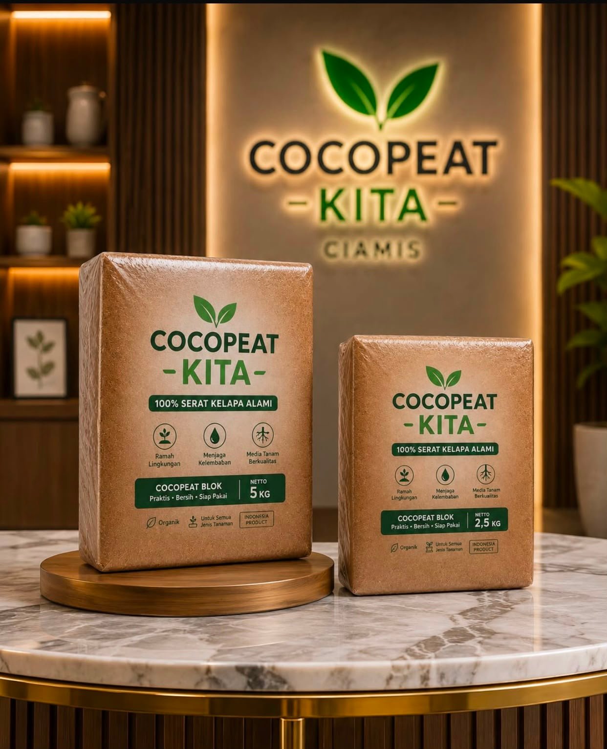 Produk Cocopeat Kita Ciamis kemasan 5kg dan 2,5kg di depan logo backlit